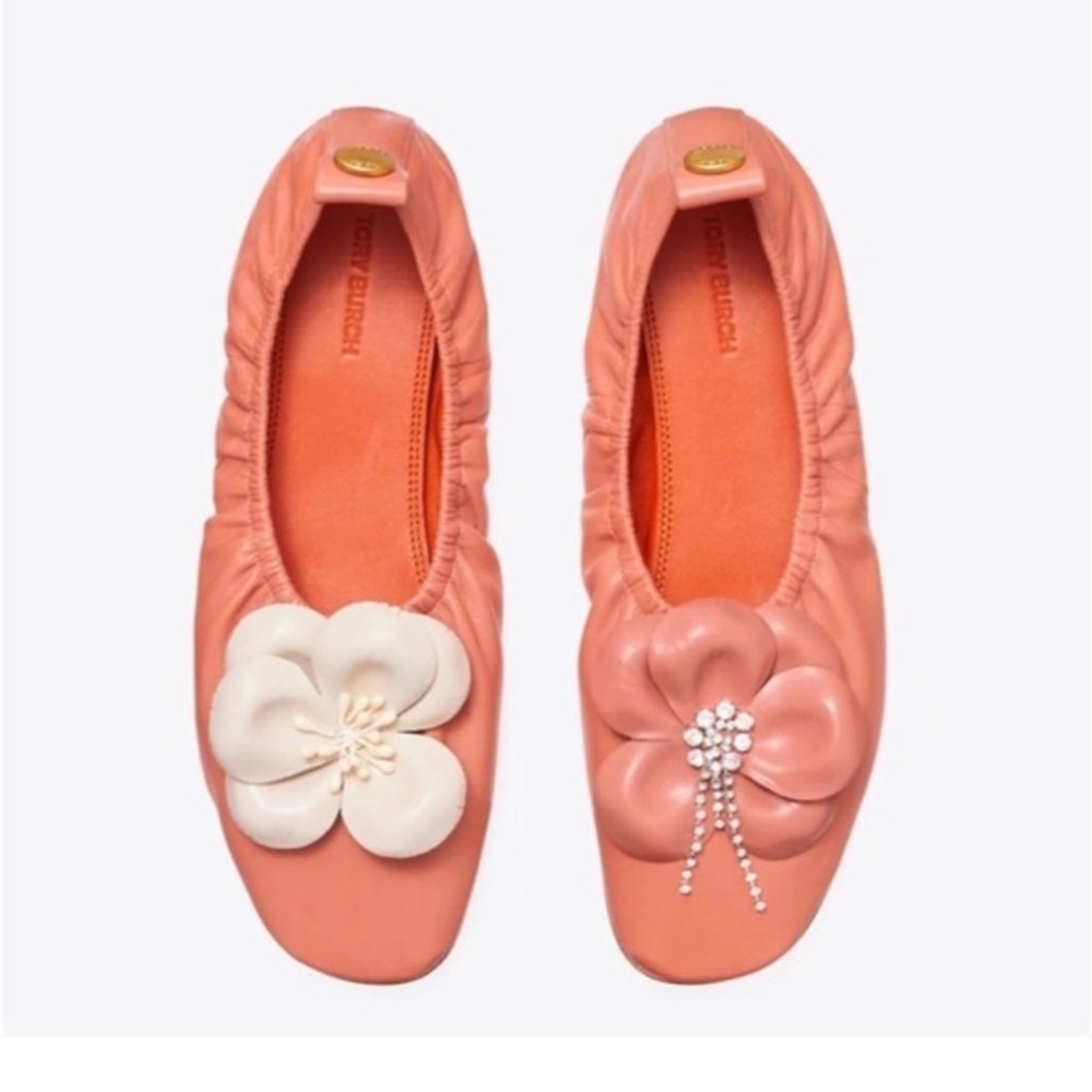 NIB Tory Burch Women flower ballet flats in canyon flower size 10